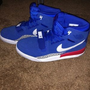 Air Jordan Legacy 312 Pistons